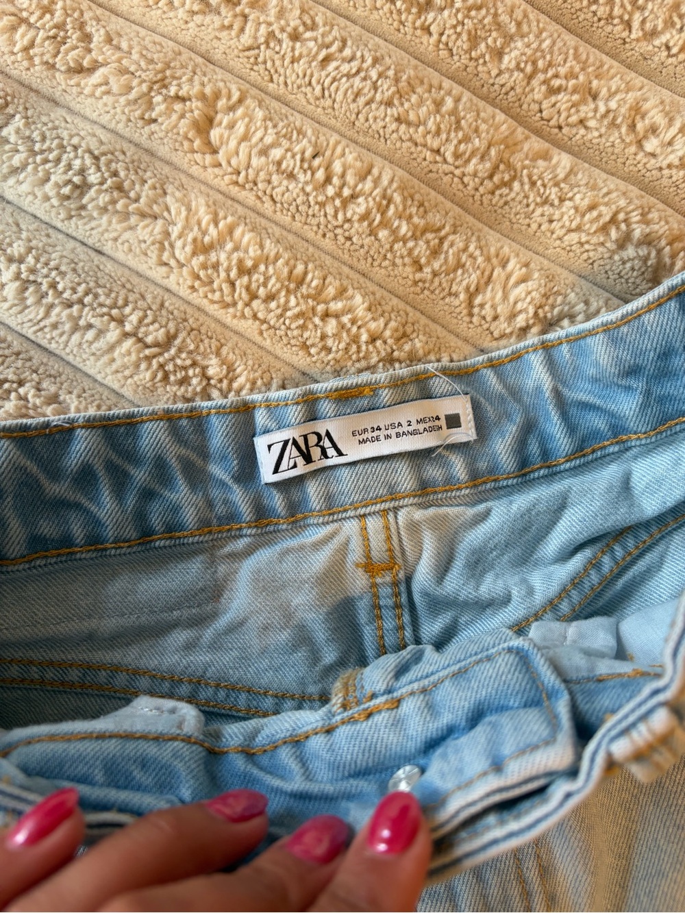 Zara Light Blue Denim Shorts - Picture 4 of 5